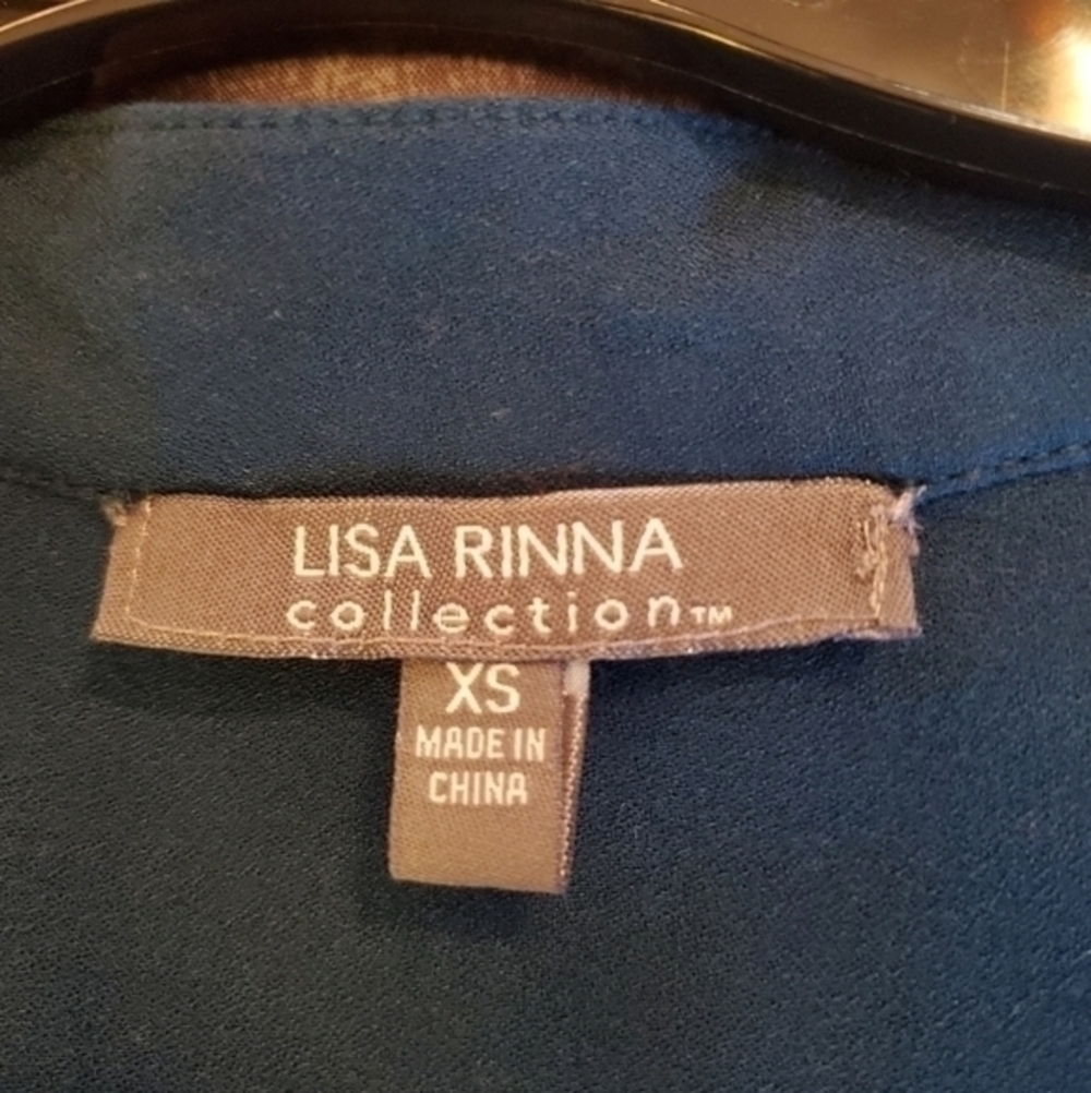 Lisa Rinna Collection Crossover V-neck Blouse - Picture 7 of 11